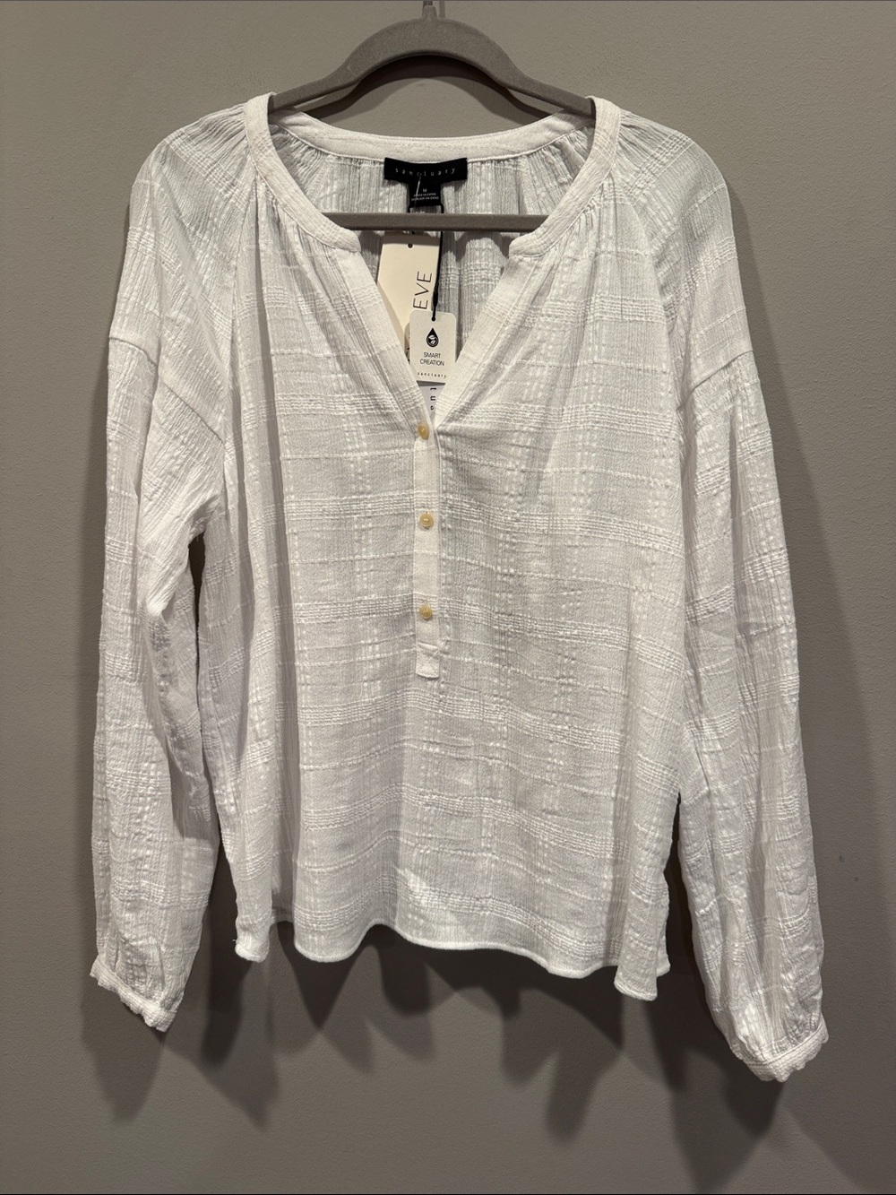 NWT- Sanctuary White Textured Pullover Long Sleeve Top- medium
